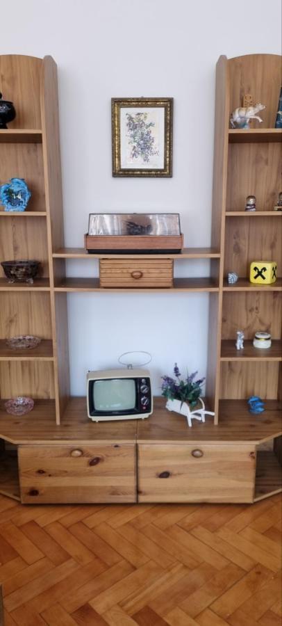 Appartement Trosoban Stan U Zenici à Zenica Extérieur photo