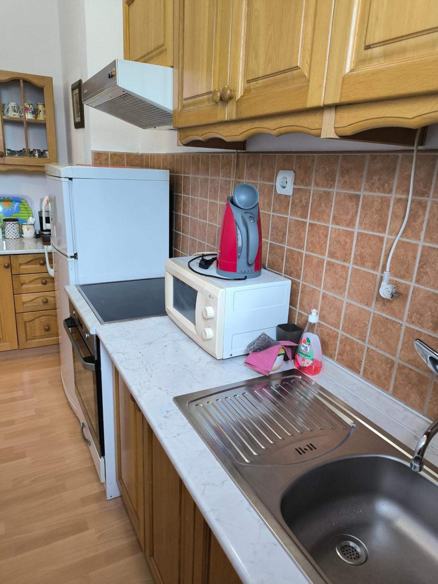 Appartement Trosoban Stan U Zenici à Zenica Extérieur photo
