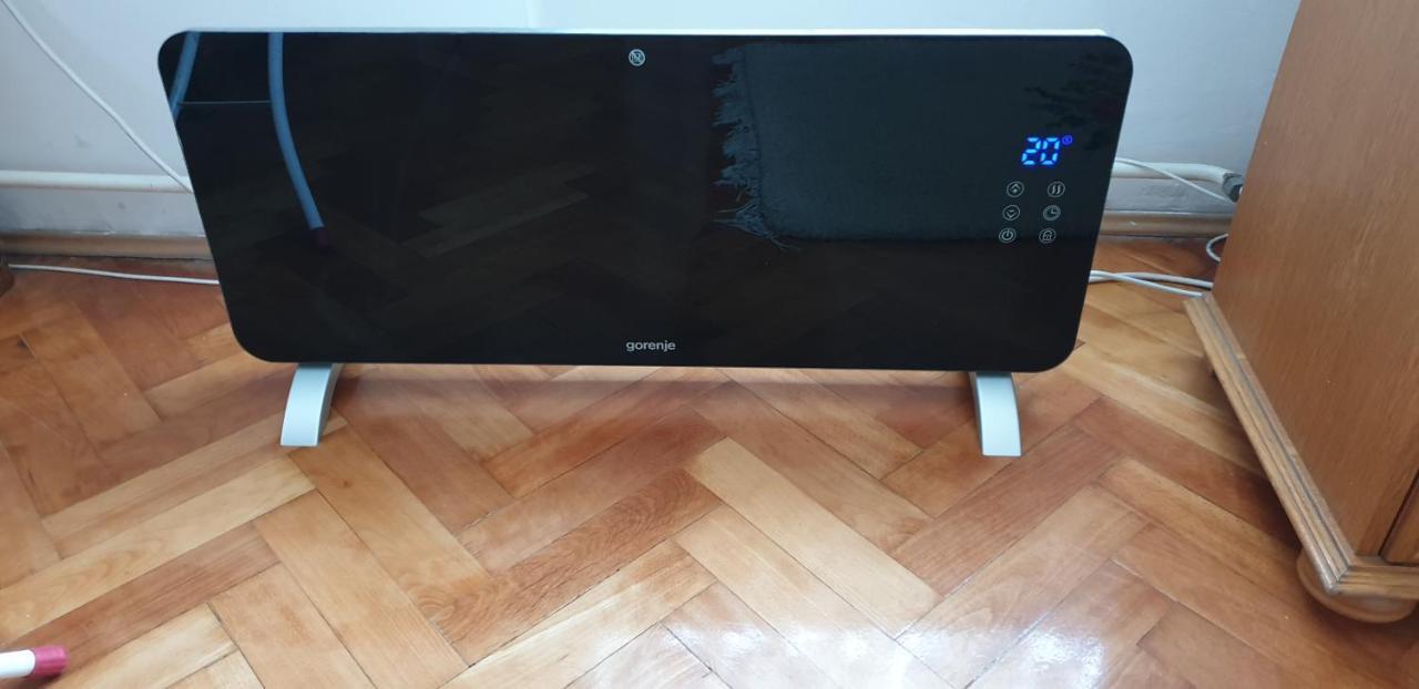 Appartement Trosoban Stan U Zenici à Zenica Extérieur photo